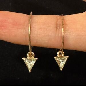 ⚜️3 for $30⚜️ Gold Triangle Charms Drop Hoop Earrings